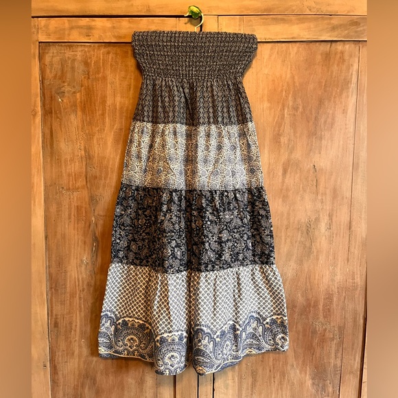 H&M Dresses & Skirts - H&M L.O.G.G. Strapless Sundresses. Blue/Gray/White Peasant striped prints Size 4